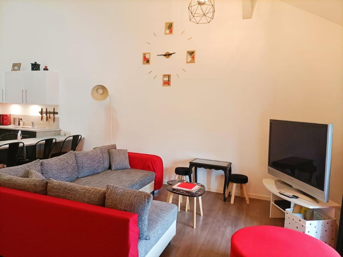 Superbe Appartement Type Loft En Duplex Rue Buat ชาลงส์-อ็อง-ชองปาญ ภายนอก รูปภาพ