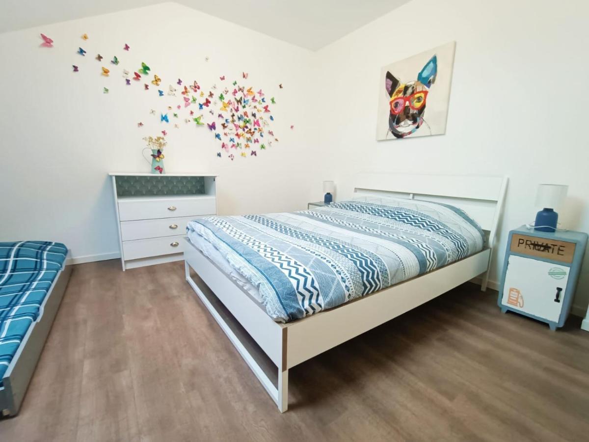 Superbe Appartement Type Loft En Duplex Rue Buat ชาลงส์-อ็อง-ชองปาญ ภายนอก รูปภาพ